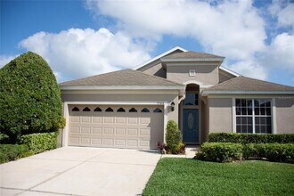 Building Photo - 2504 Ladoga Dr
