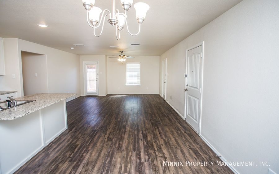 Building Photo - 5714 120th St