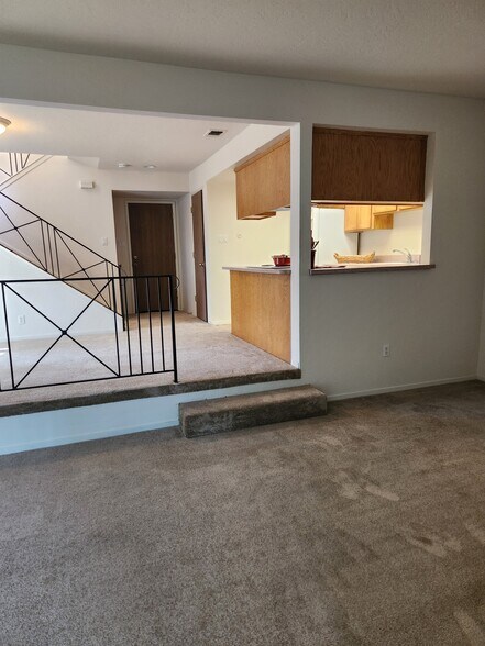 Building Photo - 6043 Leafwood Dr