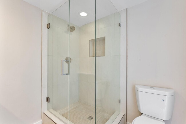 Building Photo - 2893 SW 22nd Cir