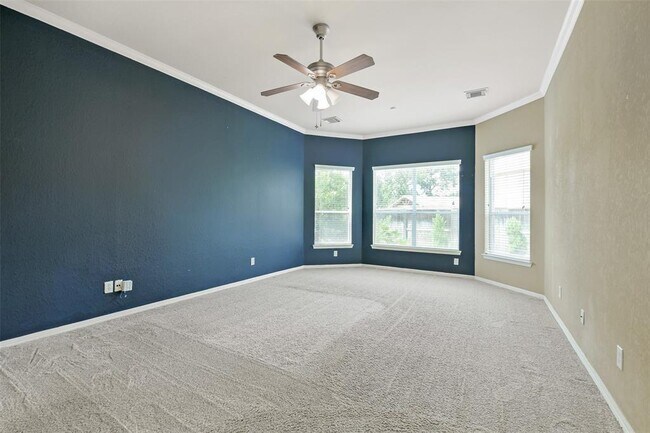 Building Photo - 20419 Windrose Bend Dr