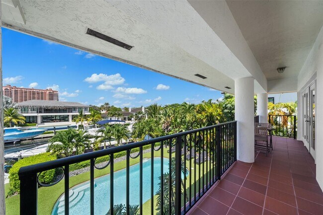 Building Photo - 6850 Sunrise Terrace