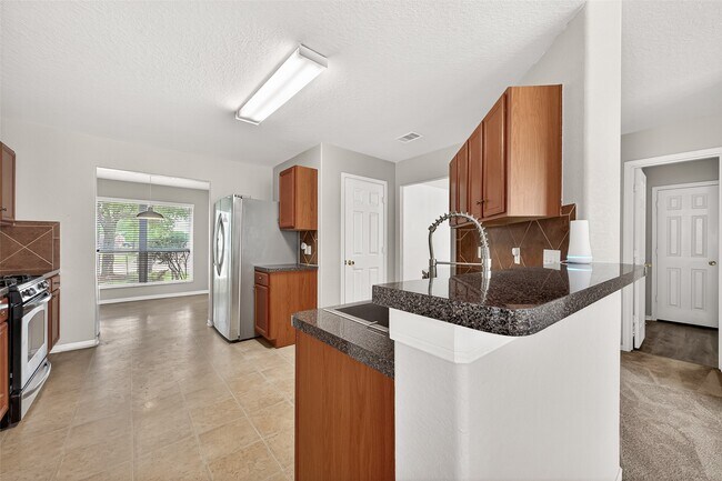 Building Photo - 3031 View Valley Trail