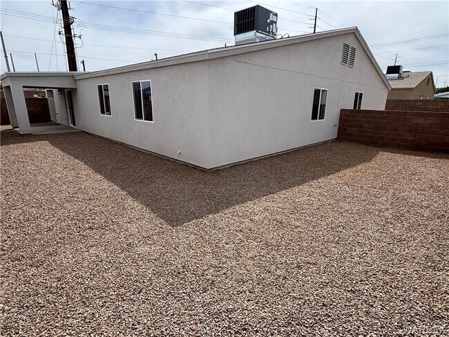Building Photo - 931 Berk Ave