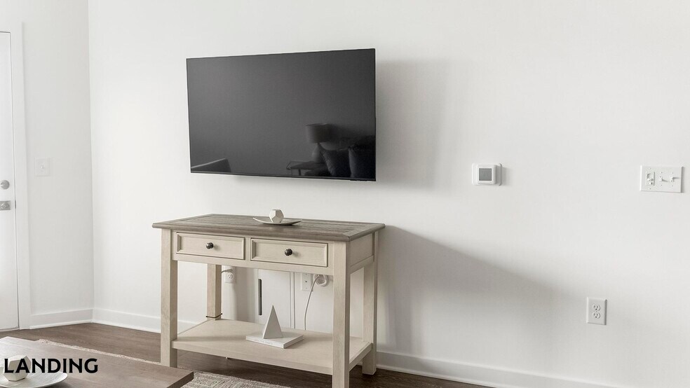 Building Photo - 2110 Birkhall St