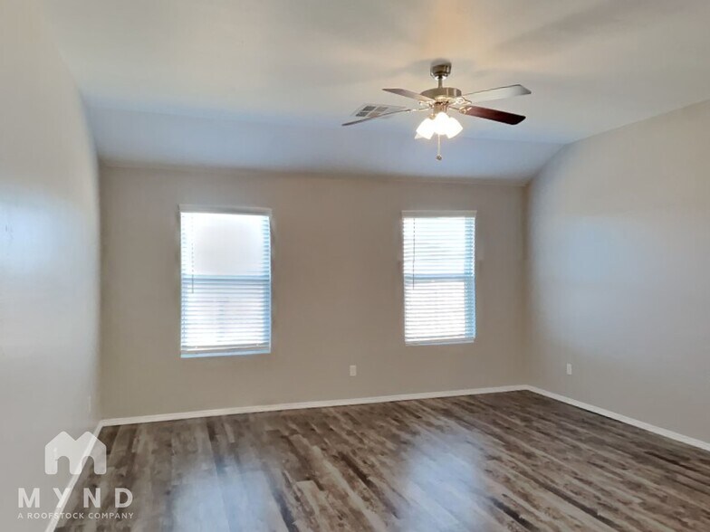 Building Photo - 1114 Flint Way