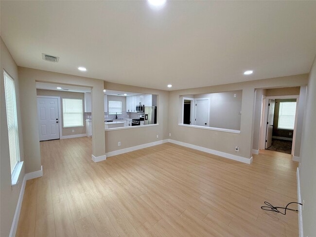 Building Photo - 3819 Banks Ridge Ln