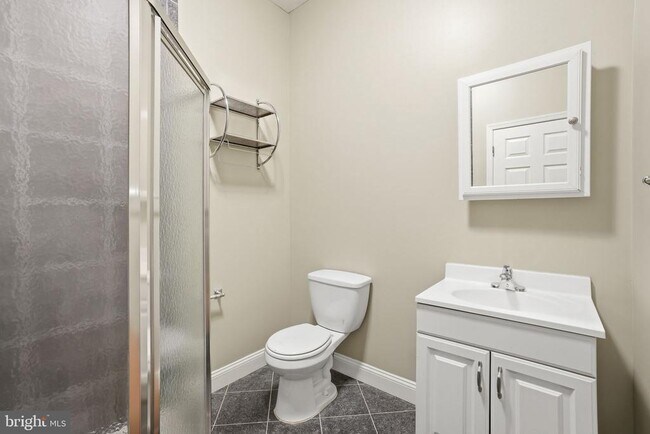 Building Photo - 1440 Fairmont St NW