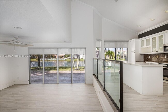 Building Photo - 4974 SW 166th Ave