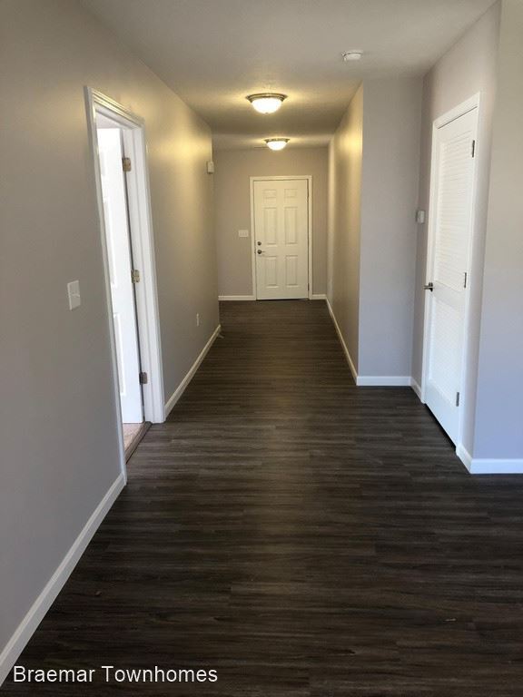 Building Photo - 3 br, 2 bath House - Mornings Circle