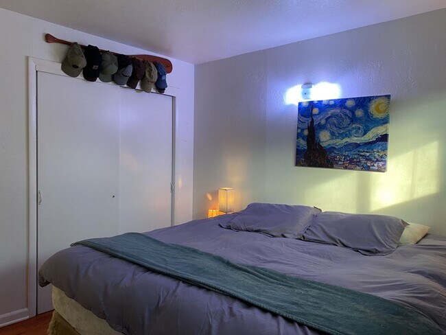 Building Photo - 1724-1726 Morningside Dr