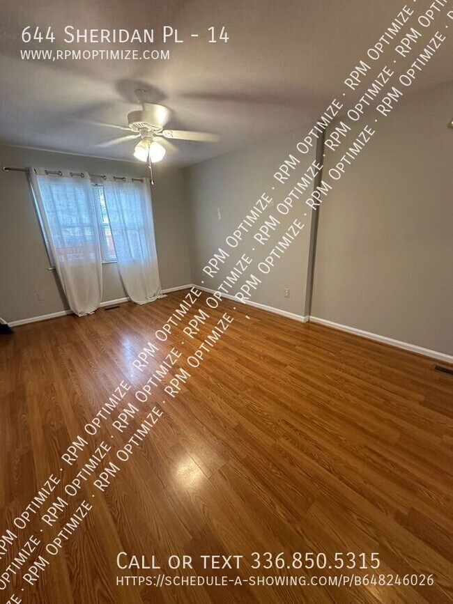 Building Photo - 644 Sheridan Pl