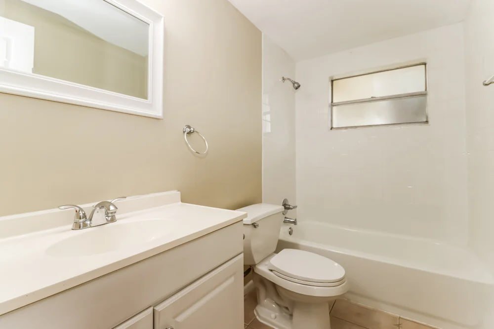 Building Photo - 6417 Willow Wood Ct