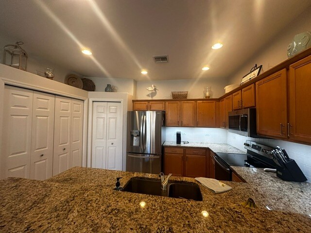 Building Photo - 17006 Middlebrook Ct