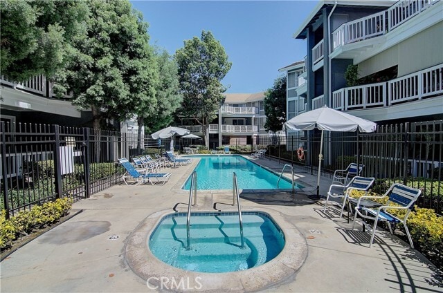 Building Photo - 10401 W Garden Grove Blvd