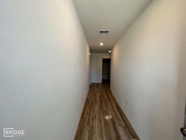 Building Photo - 3315 Aster Mdw Wy