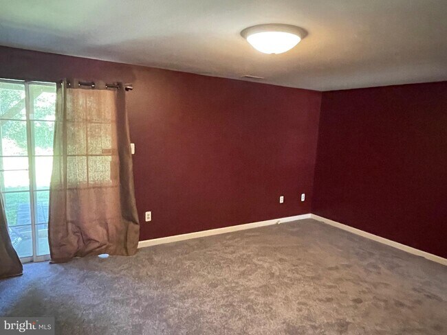 Building Photo - 4228 Pinefield Ct