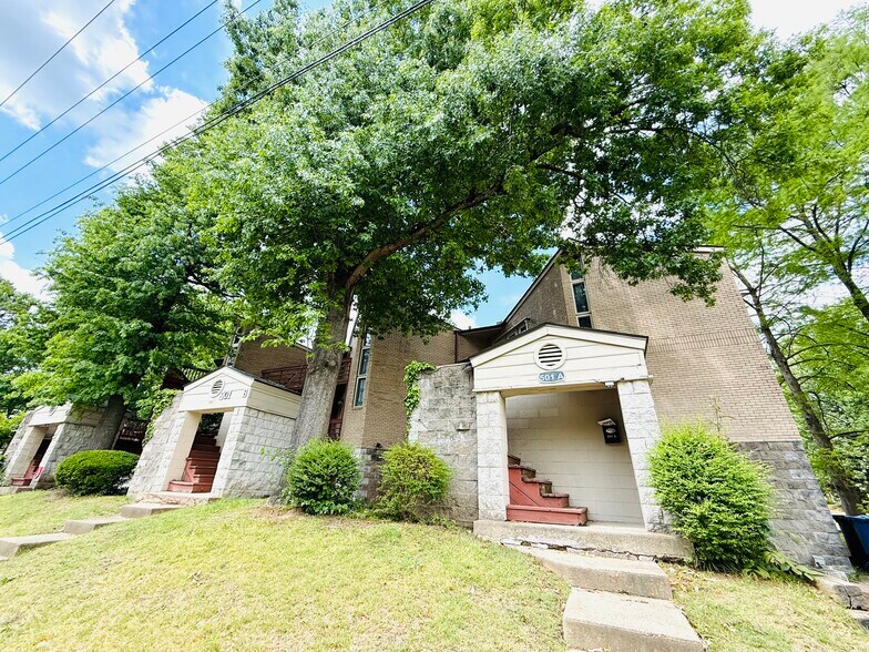 Building Photo - 501 Vine St