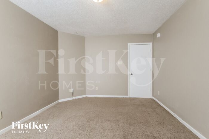 Building Photo - 6614 Black Antler Dr
