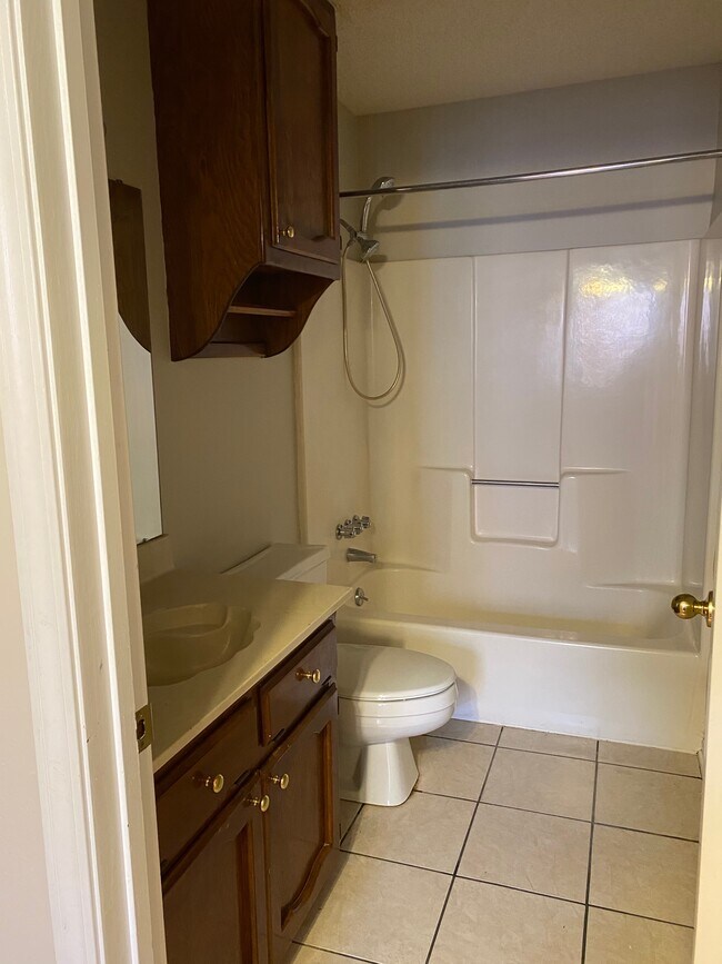 Building Photo - 150 Ocean Dr