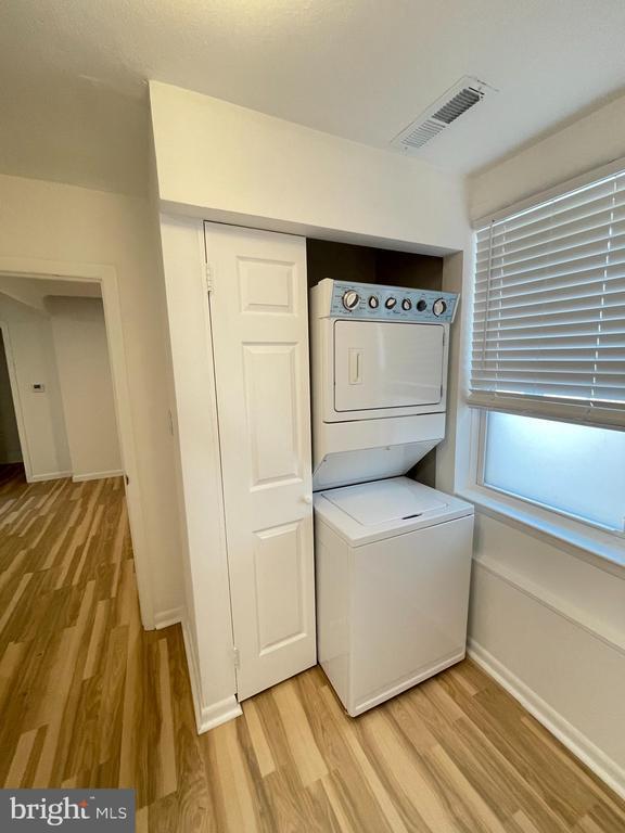 Building Photo - 43 Silopanna Rd