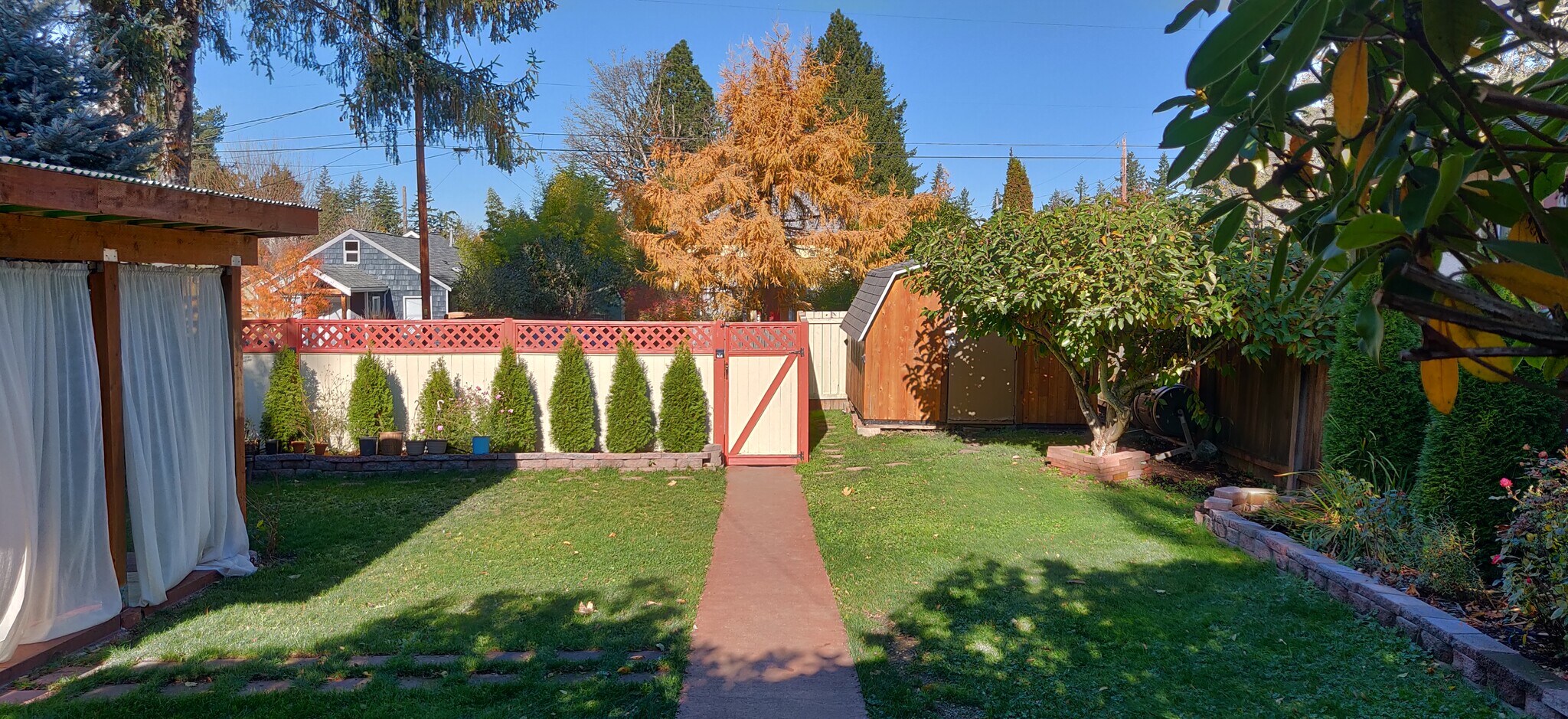 Building Photo - 3842 Idaho St