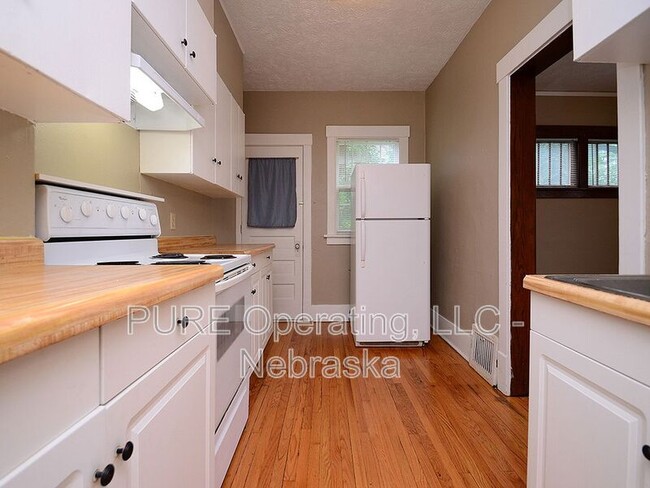 Building Photo - 344 N 36th Ave