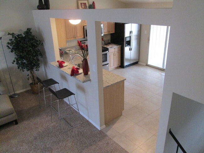 Building Photo - 3 bedroom house near Garden Acres Park