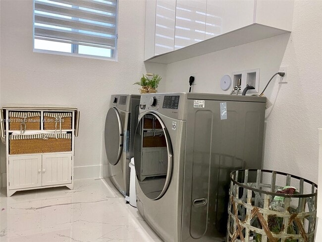 Building Photo - 17575 SW 280th St