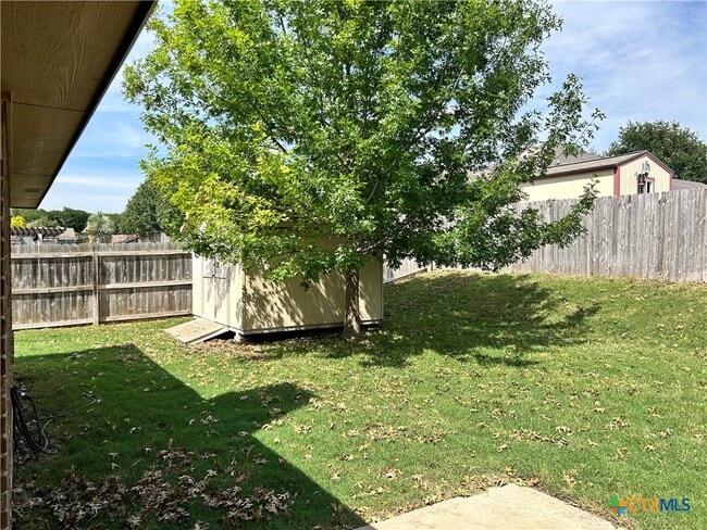 Building Photo - 1621 Rusty Spur Dr