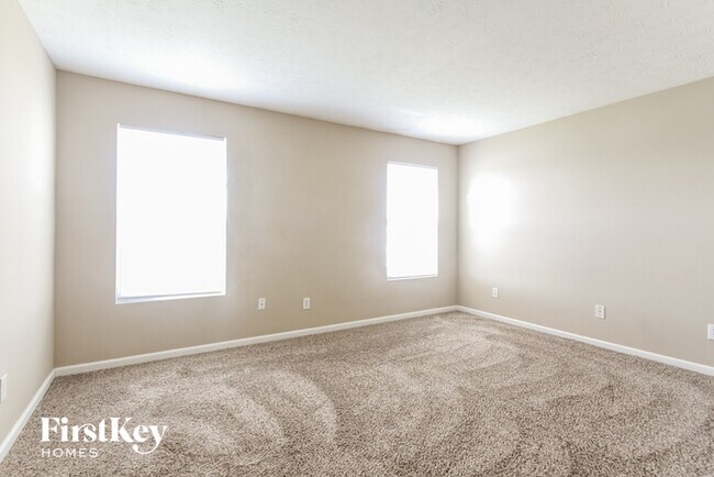 Building Photo - 4102 Tahoe Dr