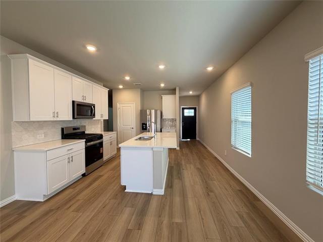 Building Photo - 506 Blanton St