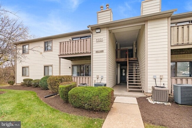 Building Photo - 408 Stockton Ct