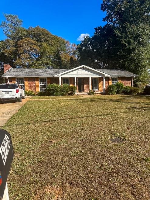 Building Photo - 6726 Primrose Ln