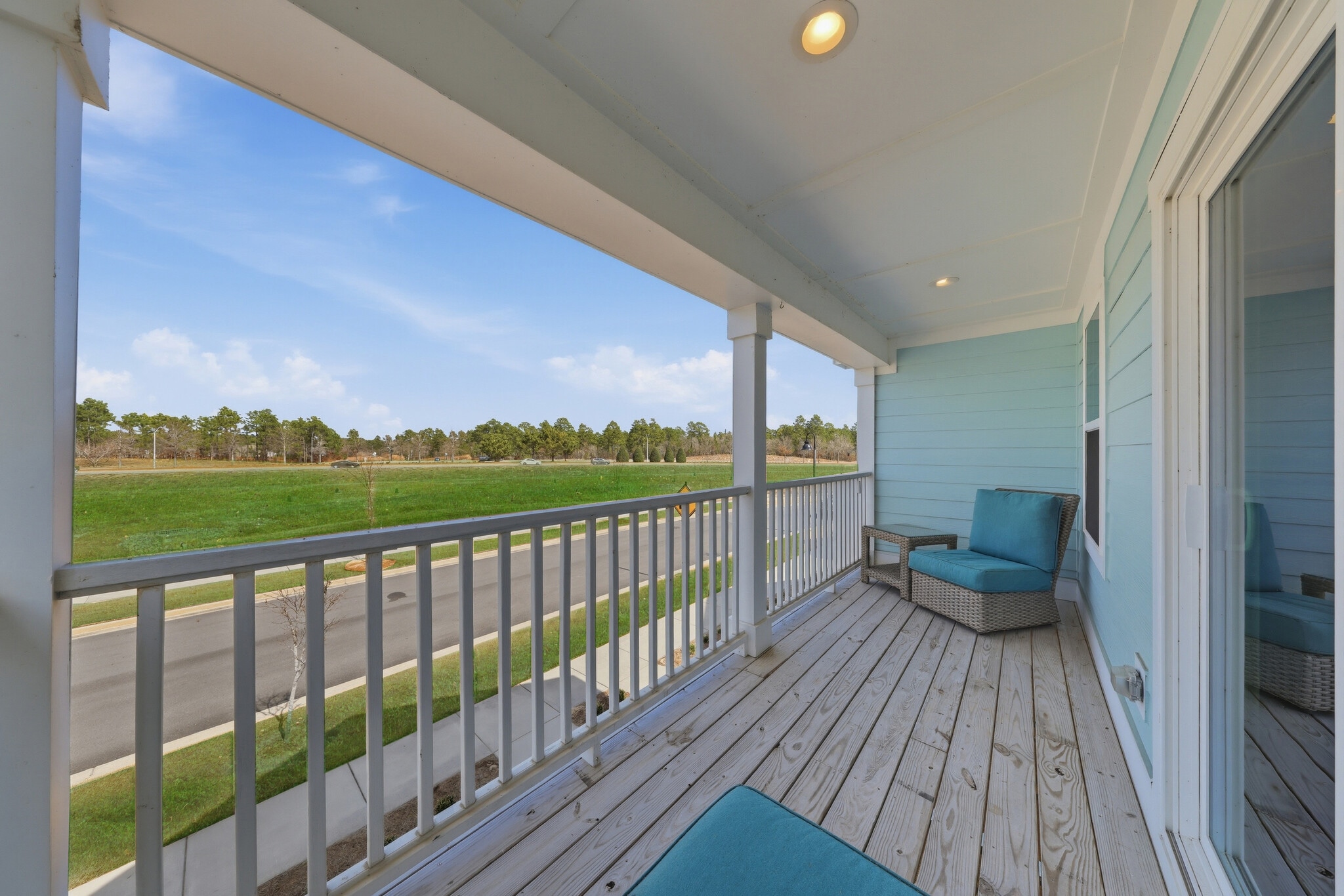 Building Photo - 4744 Siddons Dr