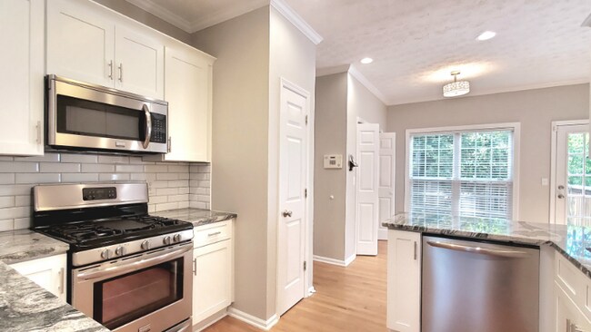 Building Photo - 25 Cherrystone Walk