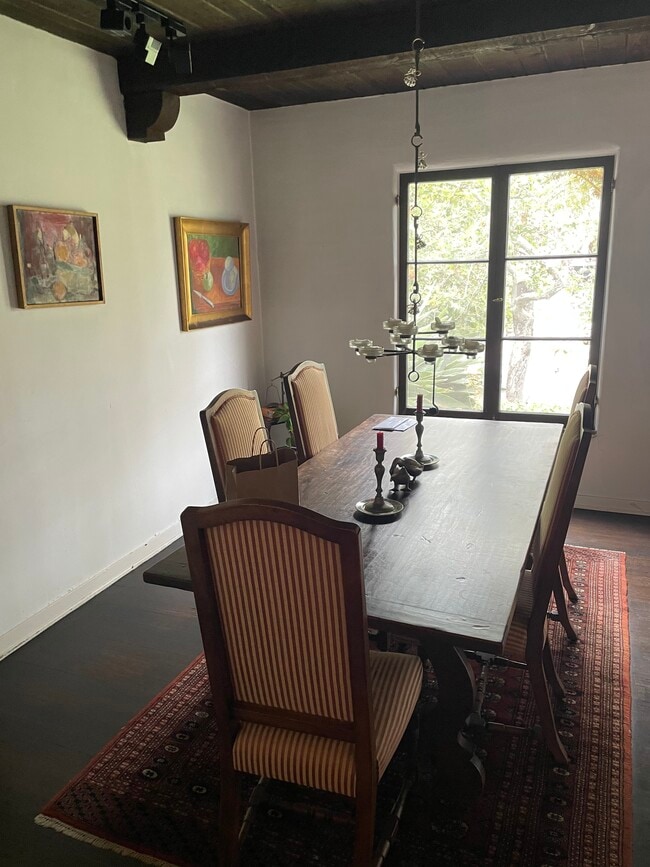 Building Photo - 10571 Rountree Rd