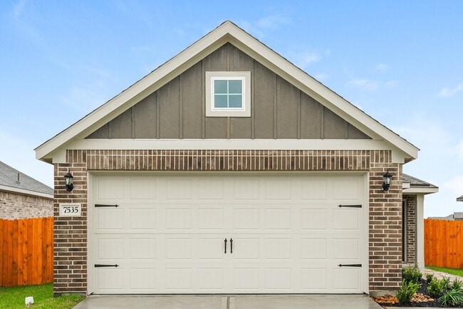 Building Photo - 7535 Tipton Meadow Way