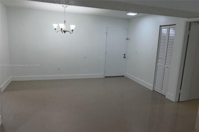 Building Photo - 21121 SW 85th Ave