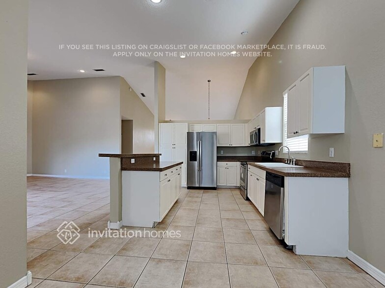 Building Photo - 5564 NW 57th Way