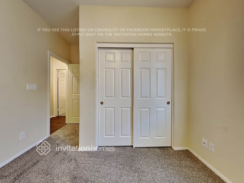 Building Photo - 6223 W Ave J 10