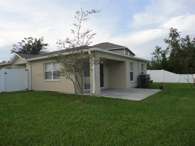 Building Photo - 3306 Hoylake Ct