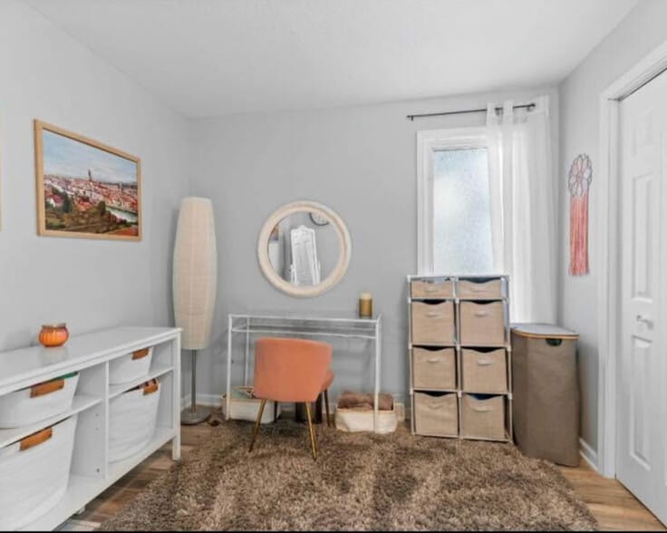 Building Photo - 38697 4th Ave