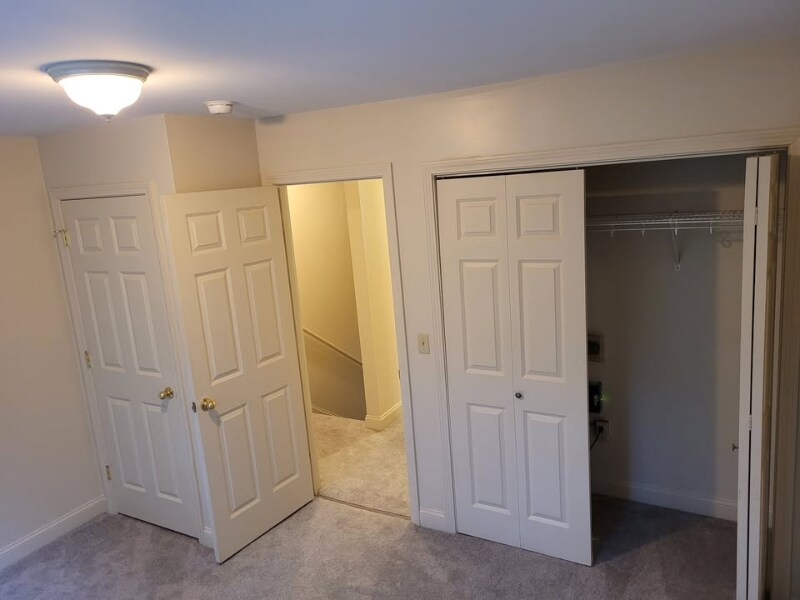 Building Photo - 54 Tourmaline Dr