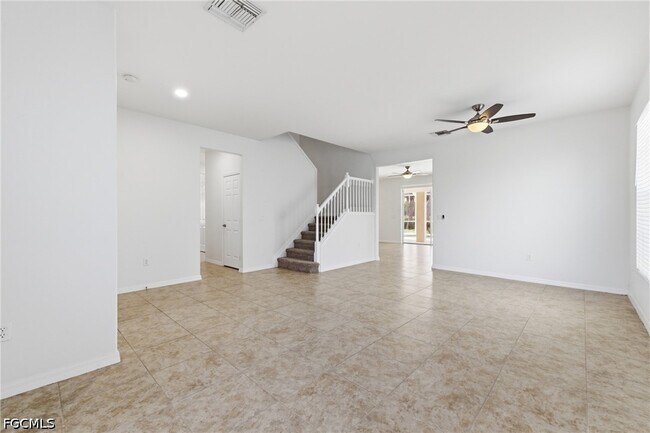 Building Photo - 2639 Bellingham Ct