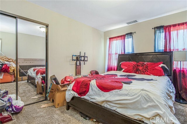 Building Photo - 1170 Center St