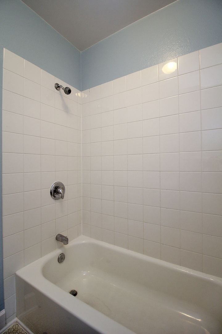 Building Photo - 2703 NW Raleigh St