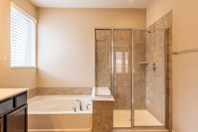 Building Photo - 3922 Retreat Run