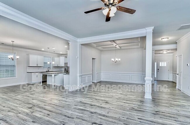 Building Photo - 110 Northwild Dr