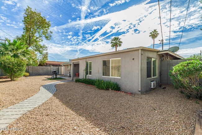 Building Photo - 6912 E Monterey Way